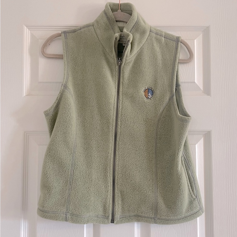 Straight Down Clothing Co Half Moon Bay Links women’s vest size small